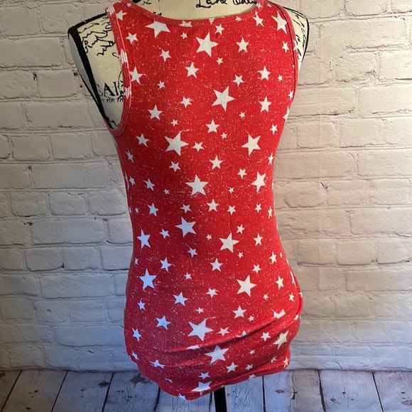 Tank Top Bundle - Picture 3 of 13